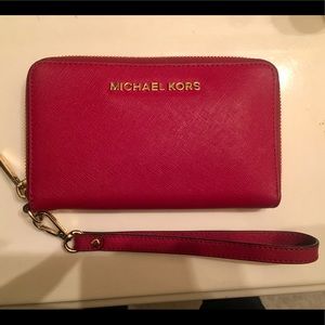 Michael Kors Wristlet